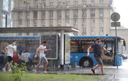 Погода в Москве: дожди сменять жару