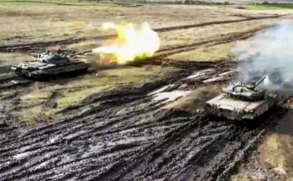 Авдеевка в «котле»: Бандеровцы шарахнули «Джавелином» по нашему Т-72Б, но танк выдержал удар, БПМ-2 вытащила экипаж