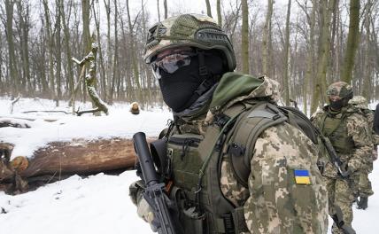 Оборона Сватово: Генштаб Украины меняет тактику боя, пытаясь вклиниться «броней» на наши позиции
