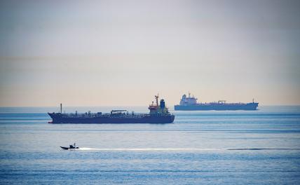 Пробки танкеров у Босфора: Турки отжимают у Запада рынок страхования нефтеперевозок