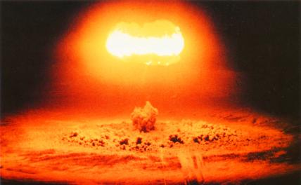 В США паника: Мир на грани ядерной войны, осталась наносекунда